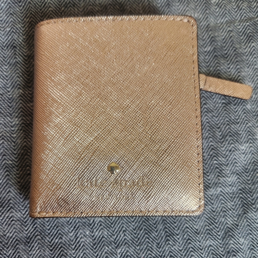Small Kate Spade Rose Gold Metallic Leather Billfold-Style Wallet